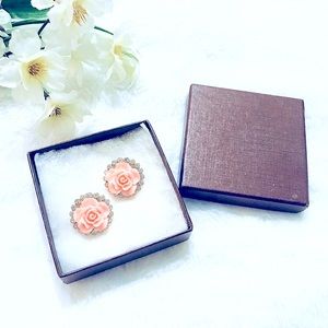 Lovely Peach Acrylic Rose w/💎Studs Halo Earrings